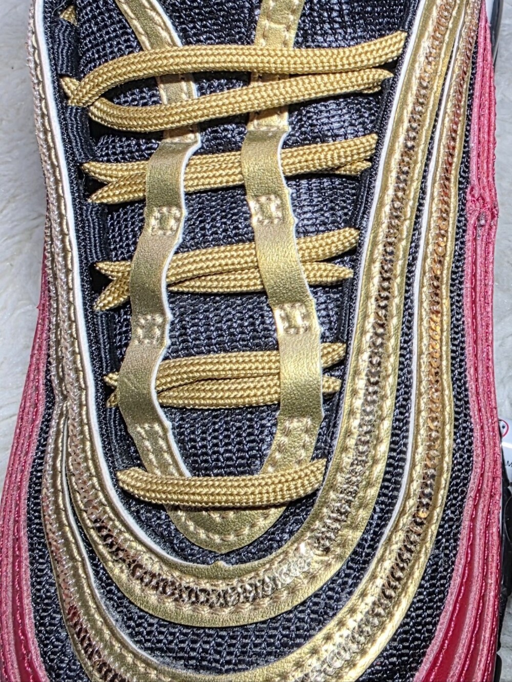 Nike Air Max 97 Gold Sequin University Red Metallic Sneakers Women's 6.5 - Picture 10 of 11